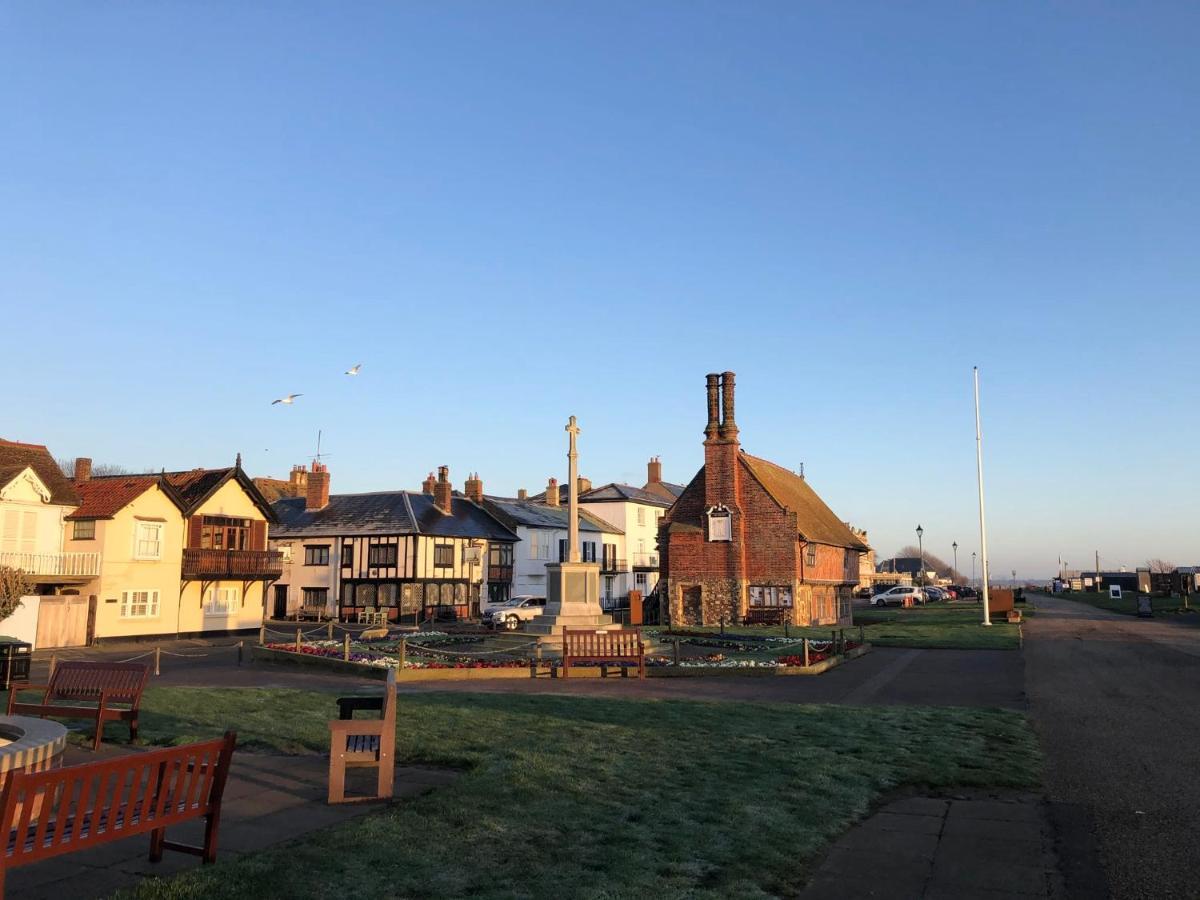 The Lapwing, Aldeburgh Villa ภายนอก รูปภาพ